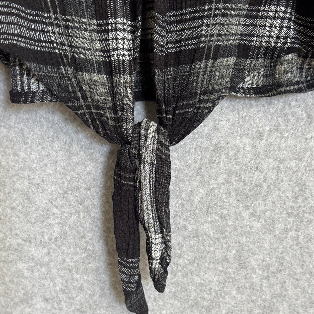 Bobeau Long Sleeve Peasant Plaid Blouse M - Picture 3 of 9